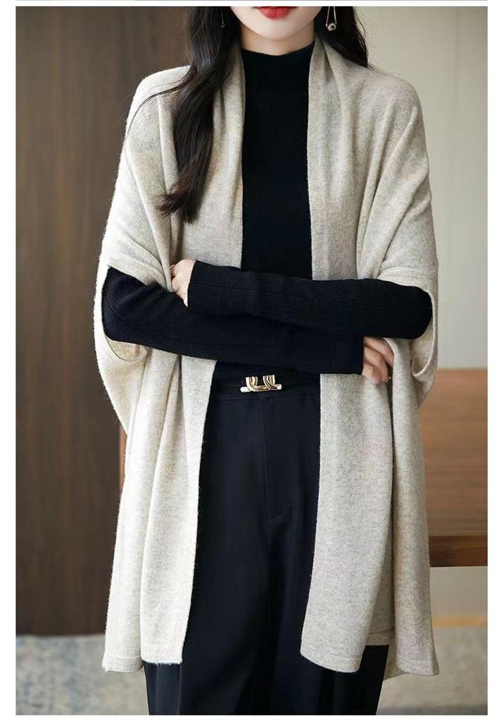 2025 Fall/Winter 100% Wool Batwing Sleeve Women's Knit Cardigan Sweater Shawl Coat