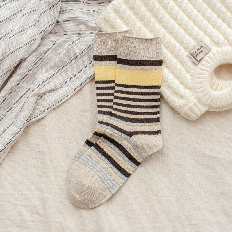 Women'S Autumn And Winter  Retro Style Striped Seamless Layered Socks