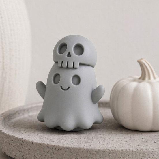 3D Printed Skull Ghost Figurine, Spooky Gothic Ghost Statue, Mini Cartoon Ghost Ornament for Table Centerpiece Shelf Desk Decor