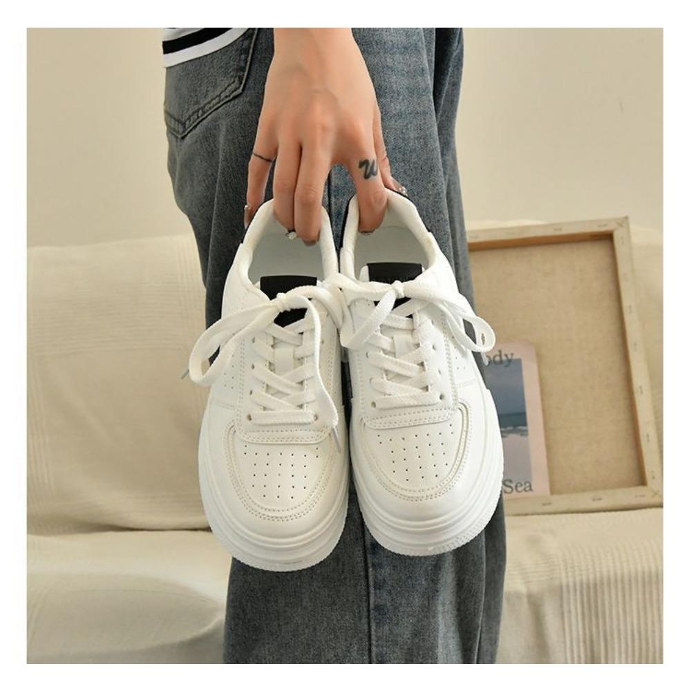 Thick Soled Sponge Cake Shoes Autumn Sports White Shoes