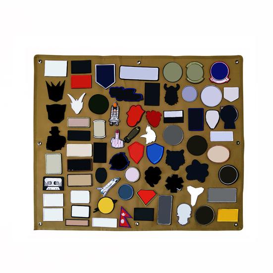 Taktyczna tablica do ekspozycji naszywek, montowana na ścianie, składana, wojskowa tablica na naszywki, rzep, uchwyt na naszywki taktyczne, na naszywki wojskowe, odznaki morale, imienne