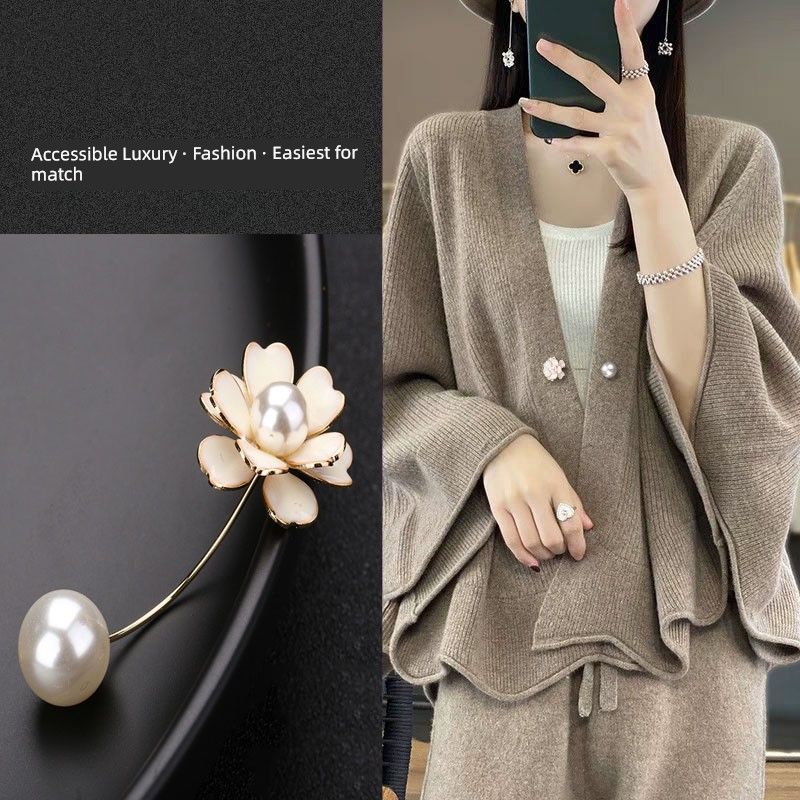 Camellia Anti-Unwanted-Exposure Buckle One-Word Pin Cushion Pin High-End Brooch Dress and Coat Cardigan Button Decorations