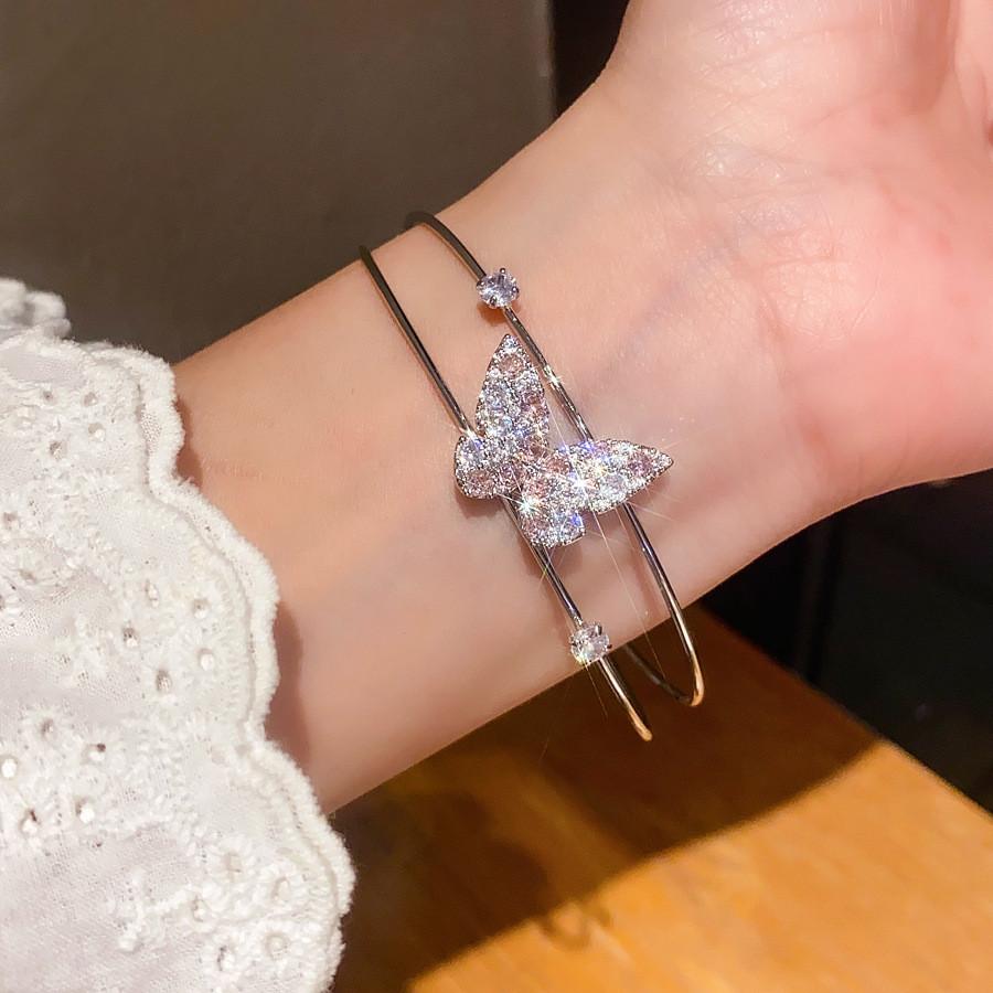 Butterfly Zircon Pendant Bracelet With Cubic Copper Design For Elegant Fashion Accessory