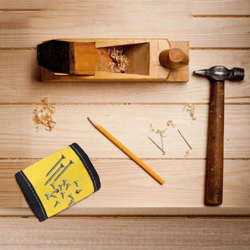 1PC Magnetic Wristband with Strong Magnets for Holding Screws, Nails, Drill Bits Great for Your Tool Bag