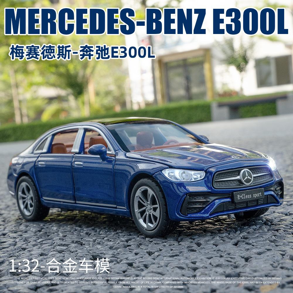 RNV4 1:32 Mercedes-Benz E300L Toy Car Model Diecast Alloy Metal Miniature Sound & Light Pull Back Collection Gift For Boy Kids A614