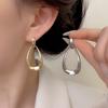 Design Advanced Sense Hollow Water Drop Simple Stud Earrings Temperament Earrings Light Luxury Earrings
