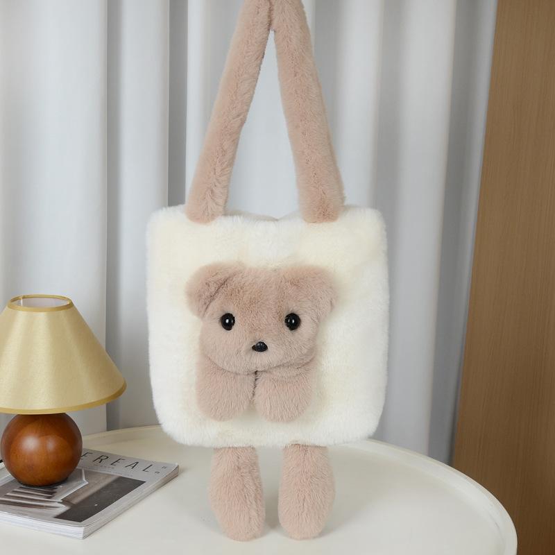 

Новая плюшевая кукла, наплечная сумка, милая нишевая косая сумка через плечо, женская сумка из искусственного норкового меха, контрастного цвета, сумка-тоут с куклой-медведем rabbit fur bear bag