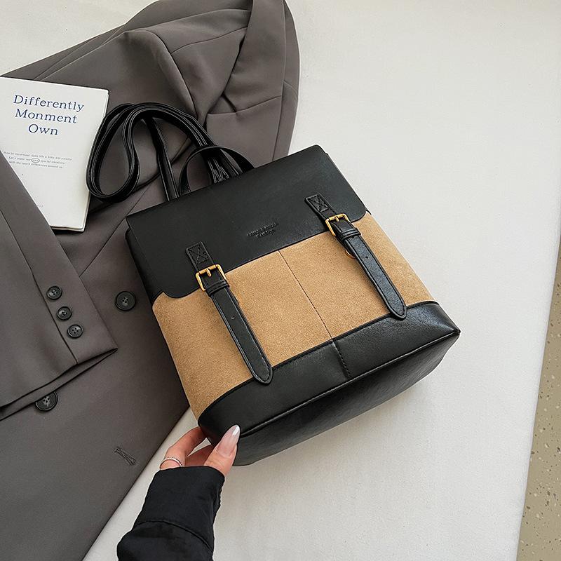 Autumn New Contrasting Color Backpack 2025 Large-capacity Fashion Casual Bag European and American Retro Multi-purpose Backpack Shoulder Bag