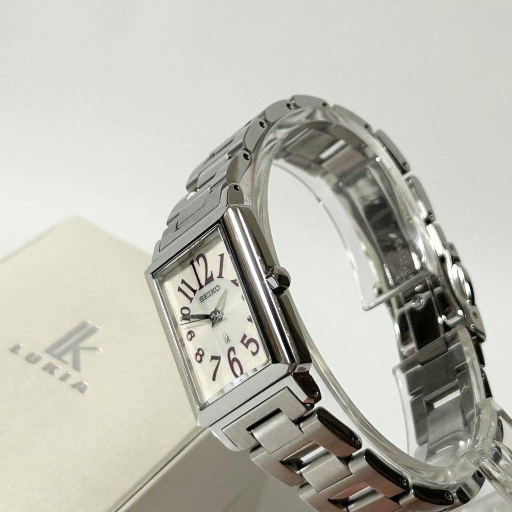 [USED] SEIKO QZ LUKIA Watch, Working Condition Confirmed