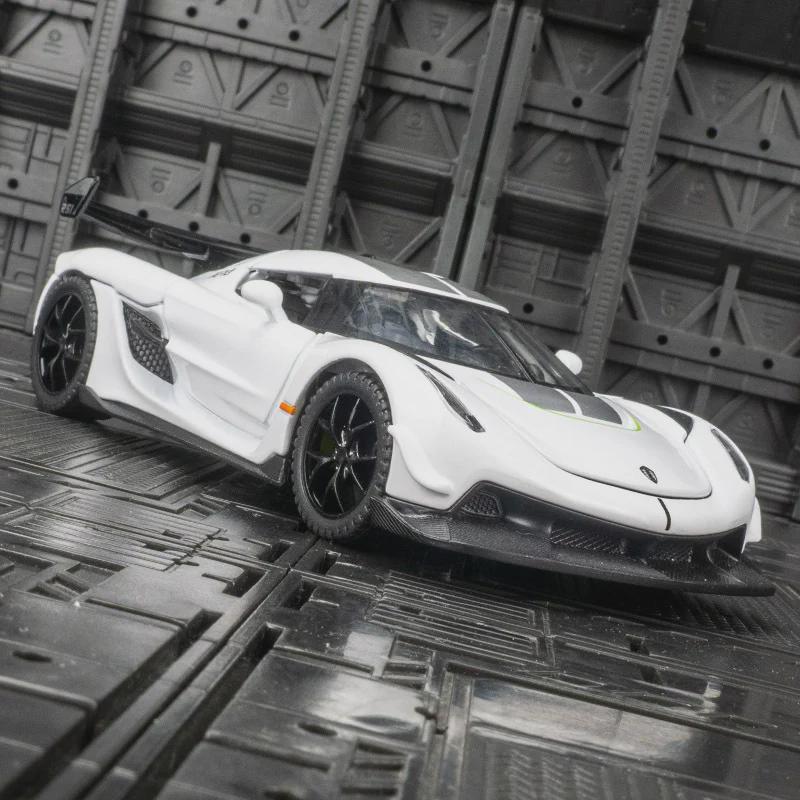 Zhongyuanxing 21019 Alloy Supercar Model: Pull-Back Toy with Sound, Light, and Metal Doors for Kids.