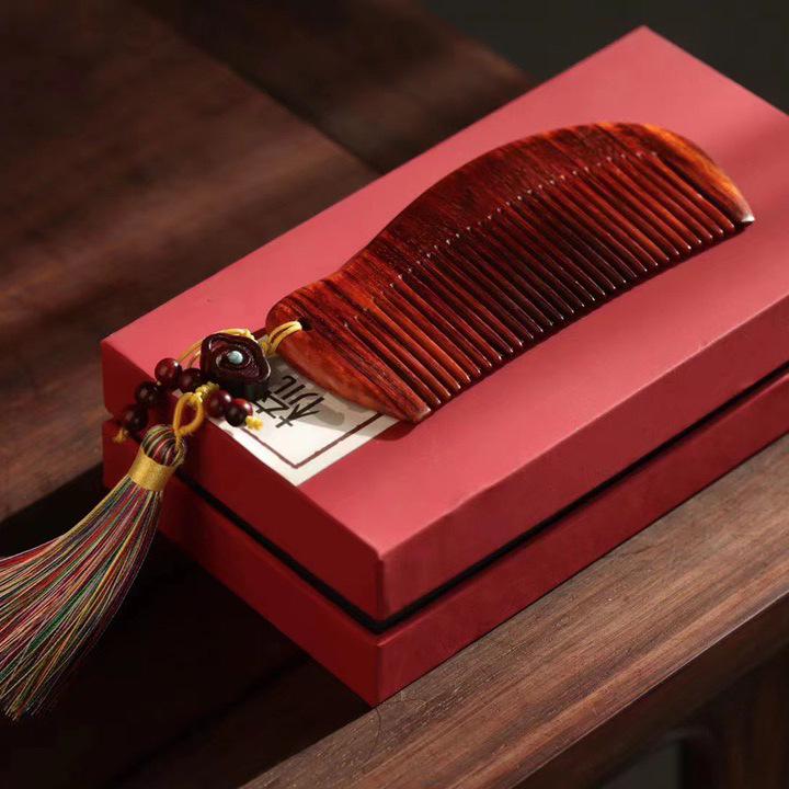 Compact Creative Comb: Indian Small-leaf Rosewood, 11cm Length, 5cm Height, 1cm Thickness, Hot Selling