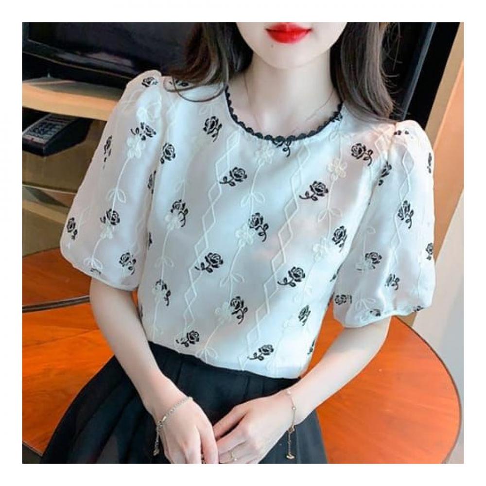 Navava Short Sleeve Flower Embroidery Round Neck Blouse Nb2237