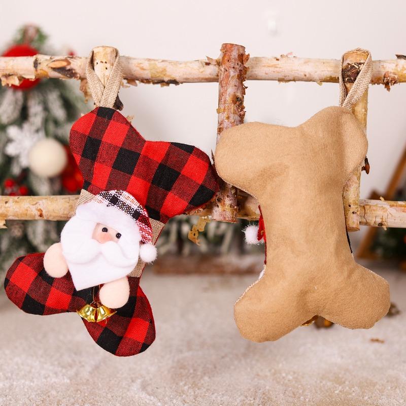 New Christmas Decorations Plaid Bones Pets Christmas Socks Gift Bags Decorative Socks Pendant