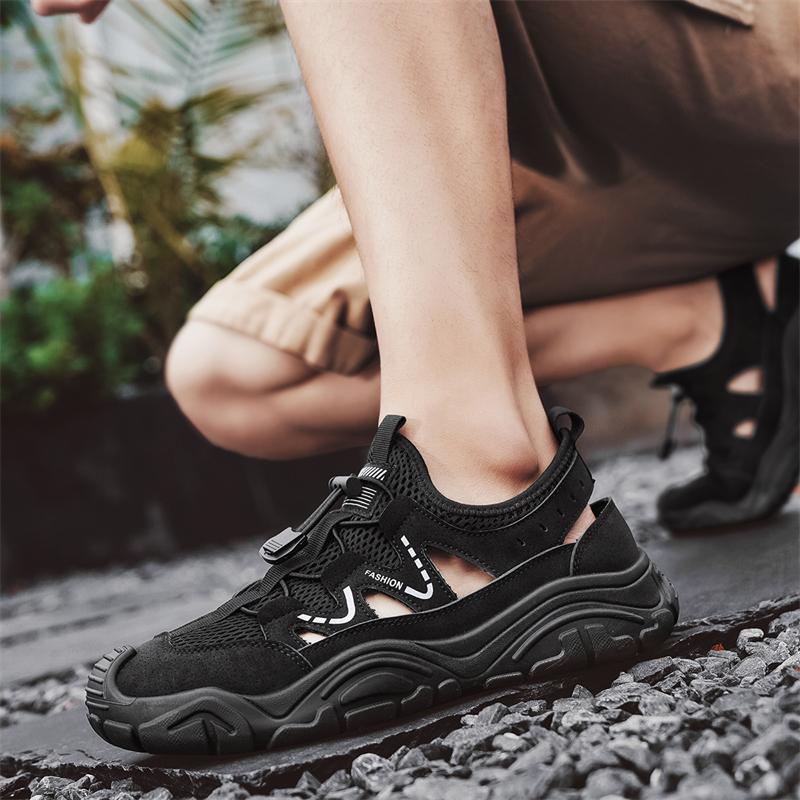 Fashion Comfortable Casual Men's Water Shoes Summer Trend Outdoor Walking Soft Bottom Breathable Beach Shoes Material Mesh Hiking Shoes