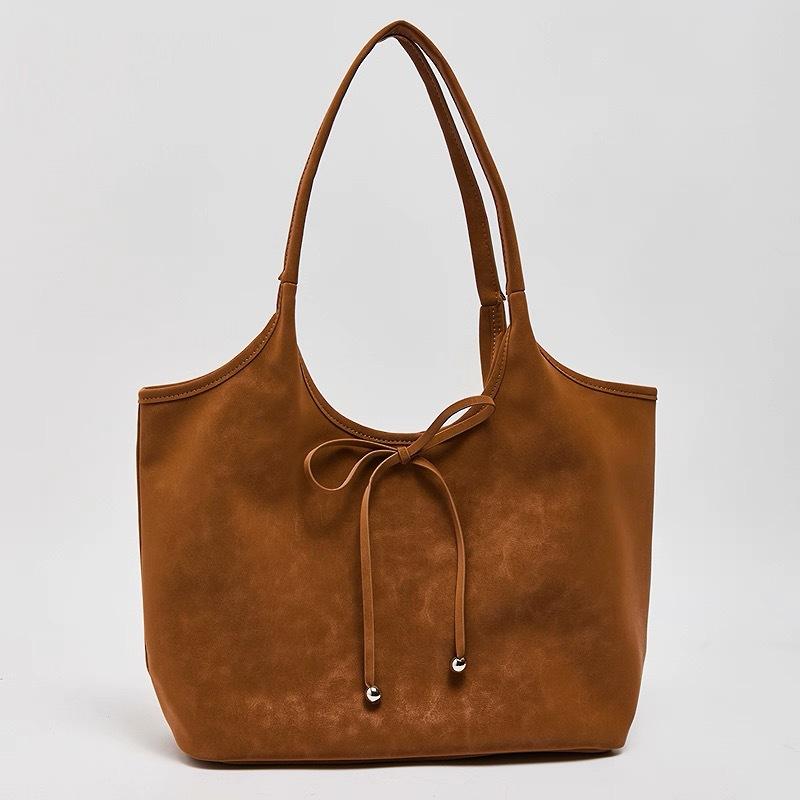 

Retro Faux Suede Underarm Bags for Women Autumn Winter New Fashi Bow One Shoulder Bag Premium Soft PU Tote Bag Casual Handbags (20cm<Max Length<30cm) светло-коричневого