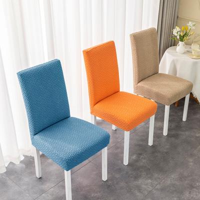 Textil do jedálne a obývacej izby – Poťahy na stoličky