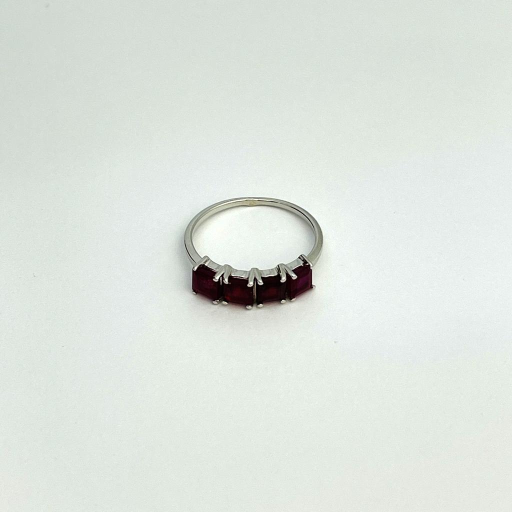 Silver Ring with Natural Ruby 2.12ct (2108429) 1.88 Gr. 925 Samples