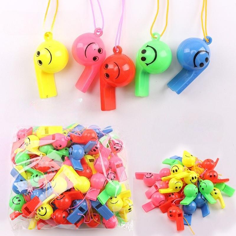 

Random style Cute Animal Cat Plastic Whistle Referee Sport Cheerleading Toys And Kids Children Birthday Party Favors Gifts 10pcs