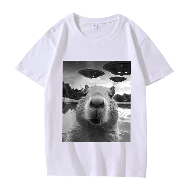 Funny Capybara Selfie with UFO Graphic T Shirt Men Women Oversized Cotton Short Sleeve Summer Print Tops