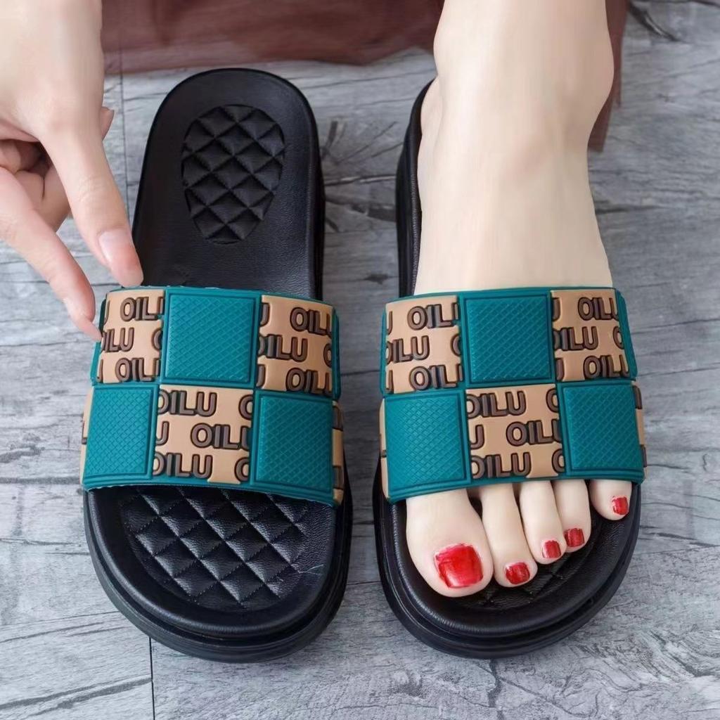 Módní letní protiskluzové a protizápachové módní horké prodejní plážové dámské pantofle s měkkou podrážkou