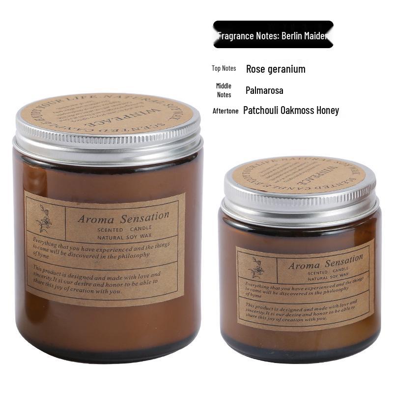 Amber Agarwood Scented Candle - Fresh Essential Oil Fragrance for Home and Bedroom, Ideal Birthday Gift or Souvenir