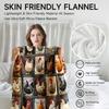 1 Piece Chicken-themed Gray Flannel Blanket, Soft, Suitable for Sofa, Bed, Office, All-season Use.