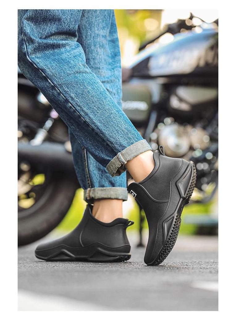 Men's & Women's Trendy Waterproof Rain Boots - Short, Lightweight, Outdoor, Off-Road & Kitchen Use