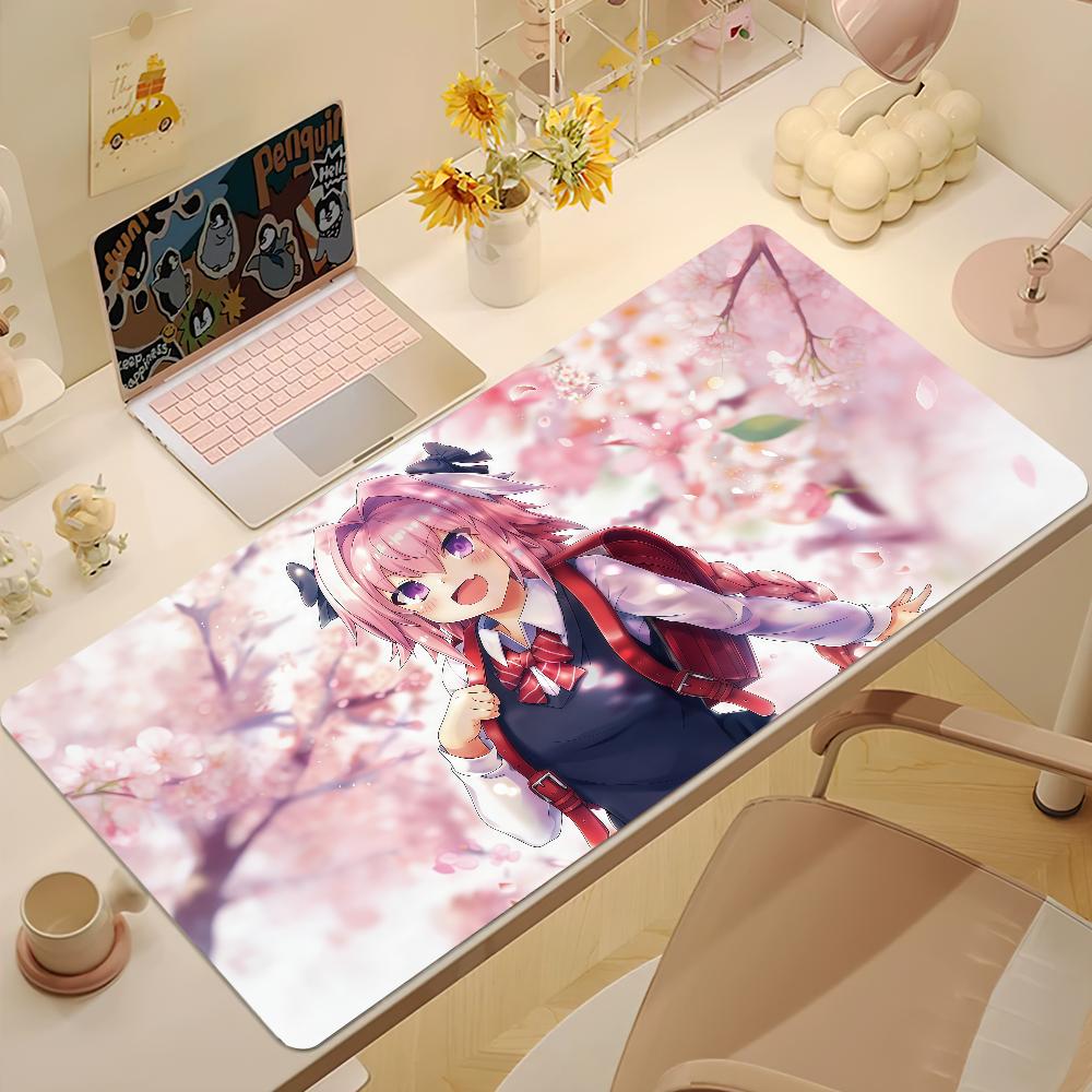 Anime Sport Gaming Fate Astolfo Mauspads Groß Rutschfest Verriegelte Kante Desktop Computer Schreibtischmatte Tastatur Mauspads Büro Spiel Student