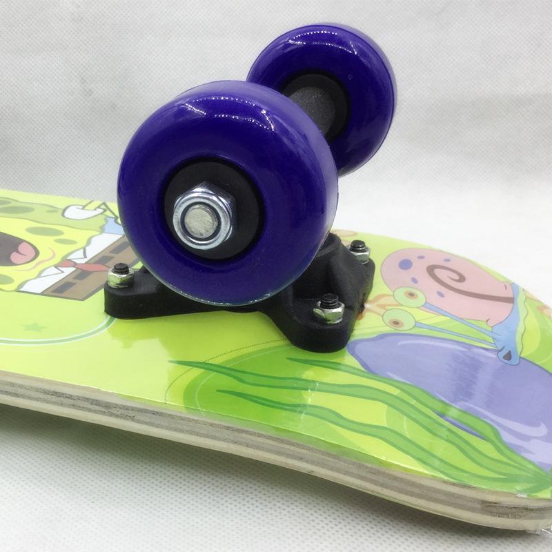 1705 Maple Double Rocker Children's Four-Wheel Skateboard with Cartoon Stickers, 43cm, Toddler Non-Slip.