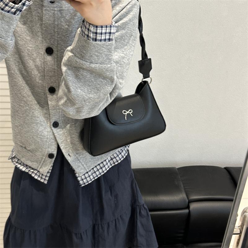 fashionable retro largecapacity summer new textured casual bow crossbody underarm small square bag woman