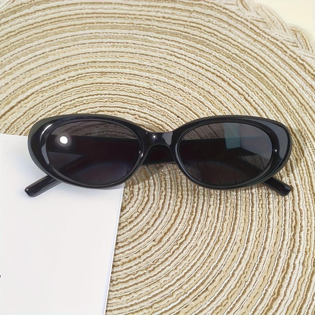 Vintage Oval Fashion Sunglasses Women Female Cool Sexy Vintage Small Glasses For Party Vacation Hike