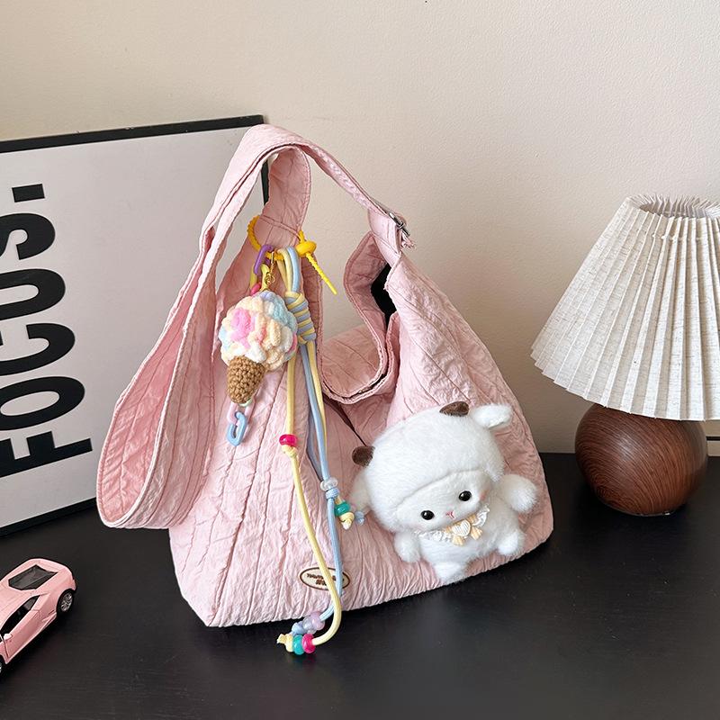 Casual large-capacity cartoon canvas bag women's 2025 new commuter versatile shoulder bag college student tote bag