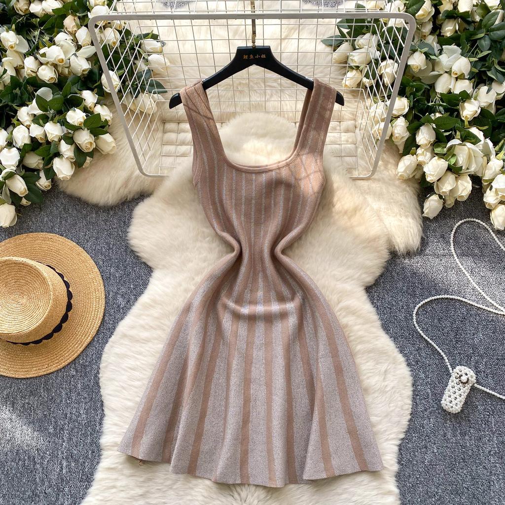 Knitted Dress Women's Summer New High-end Square Neck Sleeveless Suspender Waist Bright A-word Short Skirt