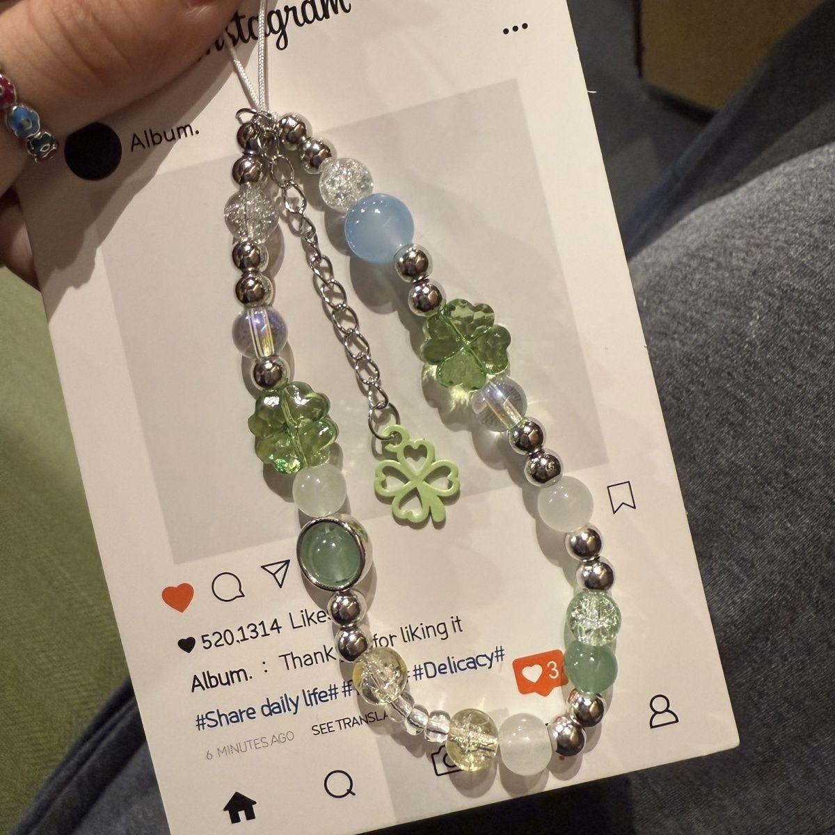 

INS Phone Charm Summer Fresh Four-Leaf Clover Beaded Phone Strap Camera CCD Chain Bag Wrist Rope Pendant Other