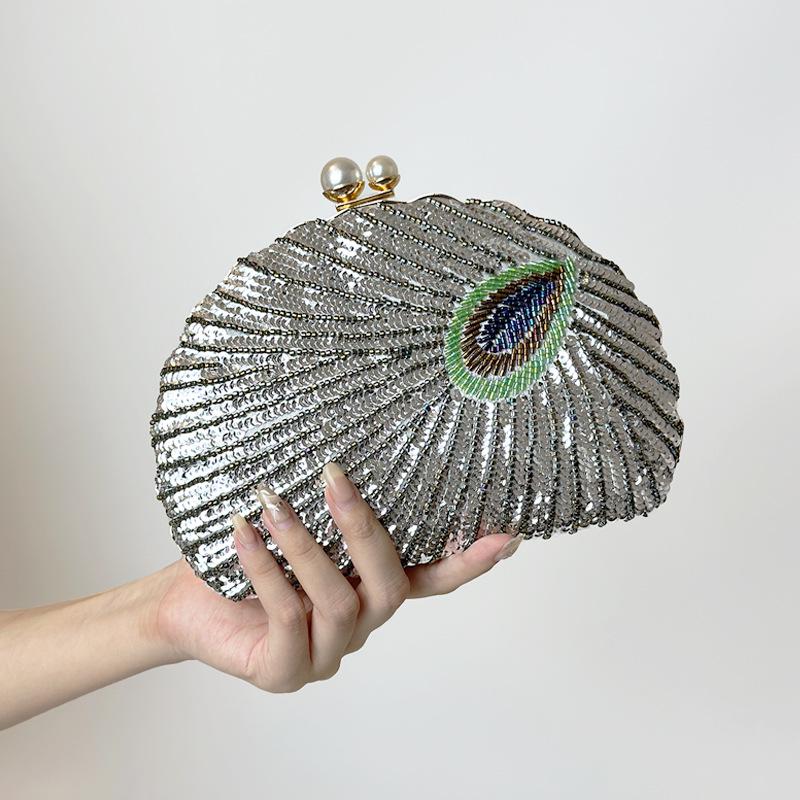 Retro Chinese Beaded Embroidery Clutch - Evening Handbag for Dinner Parties and Cheongsams