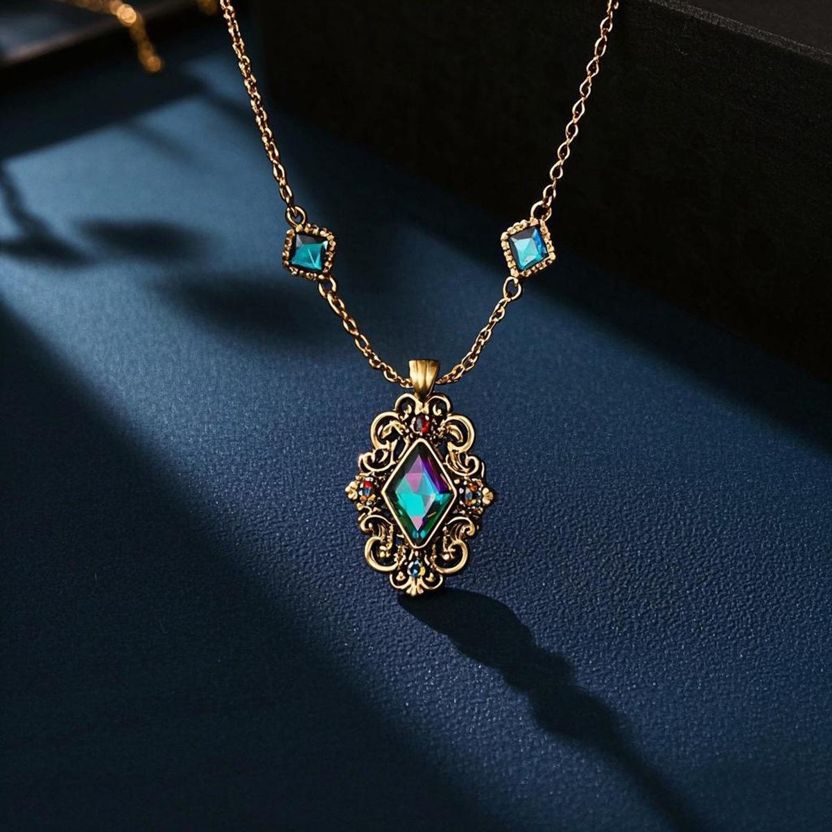 New Moonstone Necklace for Women, Fashionable Light Luxury Niche , Versatile Clavicle Chain 60CM