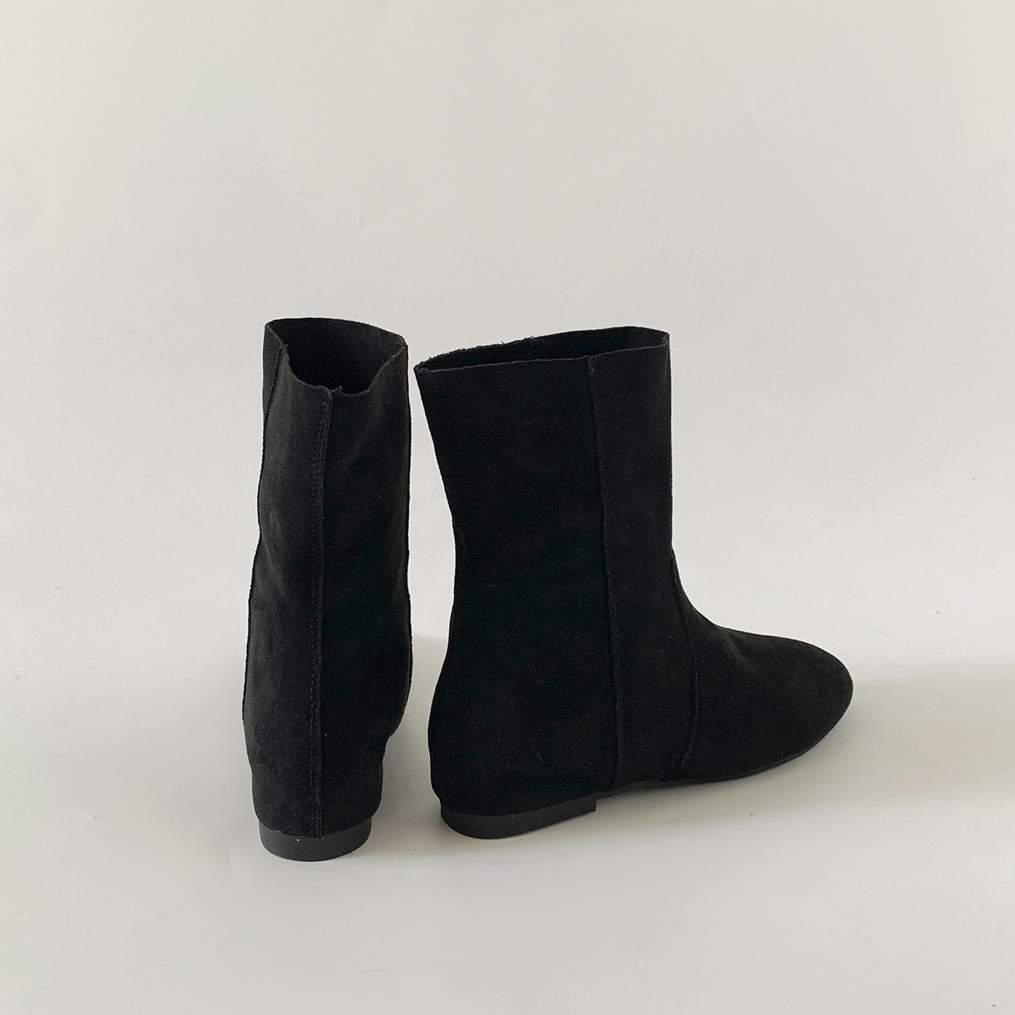 

Queen Fan Retro Brown Platform Martin Boots Women s 2025 New Autumn Versatile Premium Skinny Short Boots 35 чёрный