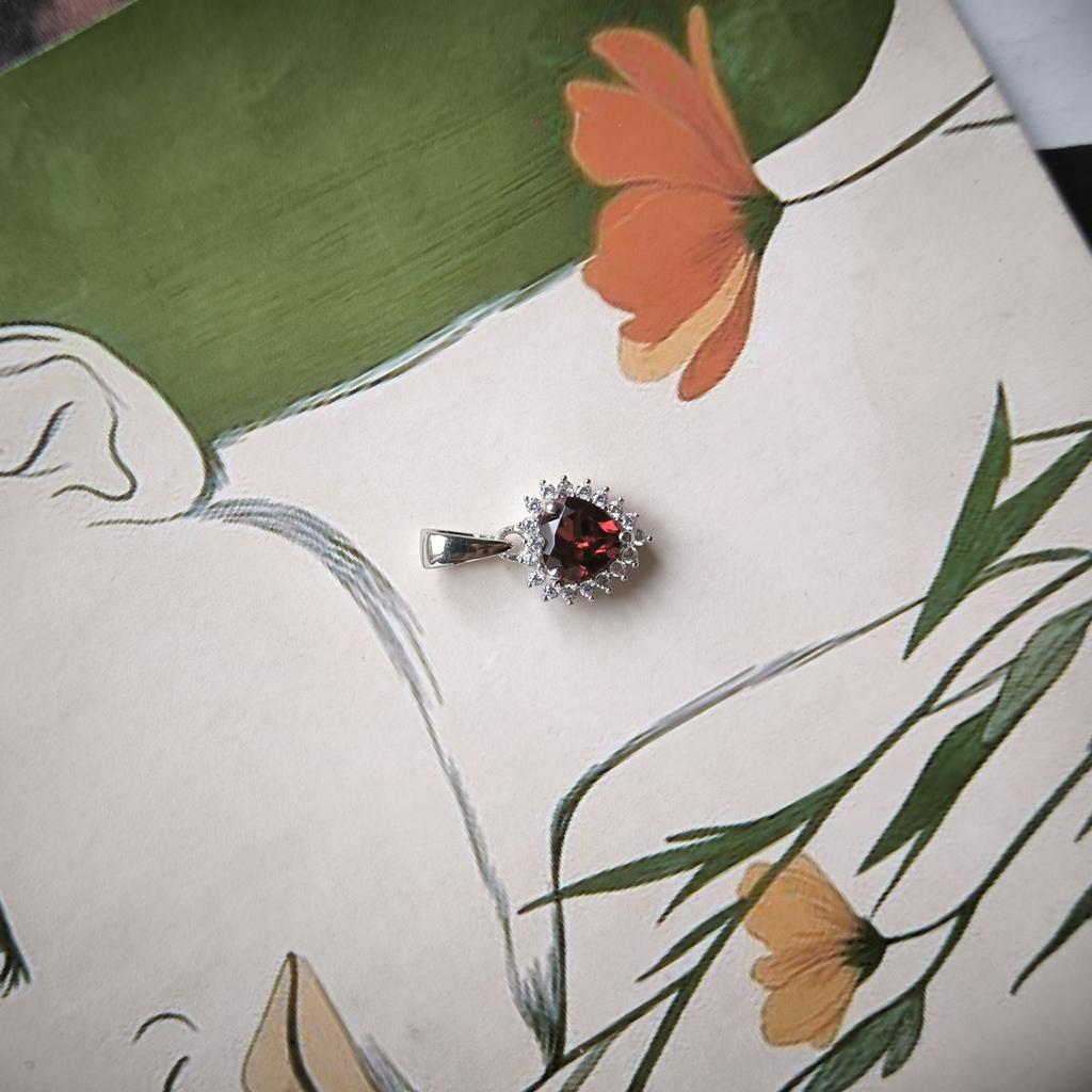 Серебряная подвеска с гранатом 1.112ct (2191490)