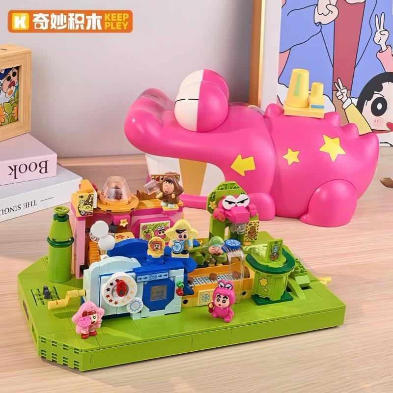 Latest Keeppley Crayon Shin Chan Series Construction Blocks Animation Crocodile Mountain Biscuit Factory Game Assembly Model Toy Gift