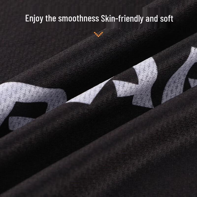 Under Armour Kühlendes & Schnelltrocknendes Sporttuch