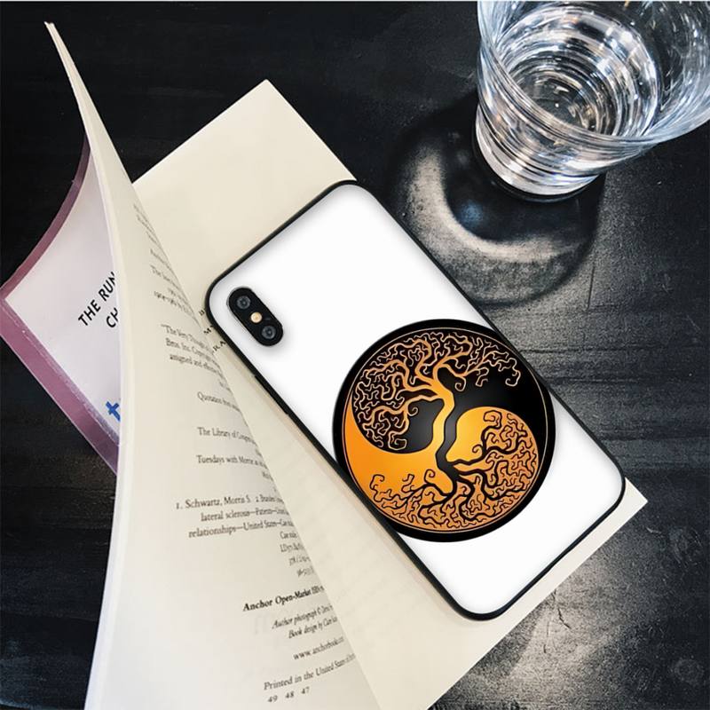 Rough Wood Grain Effect Tree of Life Yin Yang Phone Case for iPhone 8 7 6 6S Plus X SE 2020 XR XS 14 11 12 13 Mini Pro Max Mobil