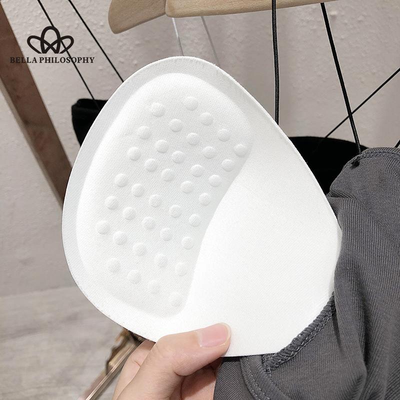 Wewnętrzna kamizelka z kamizelką, wiosenna koszula z podszewką, damska zewnętrzna, nosząca biały piękny pasek z napierśnikiem, owinięty top