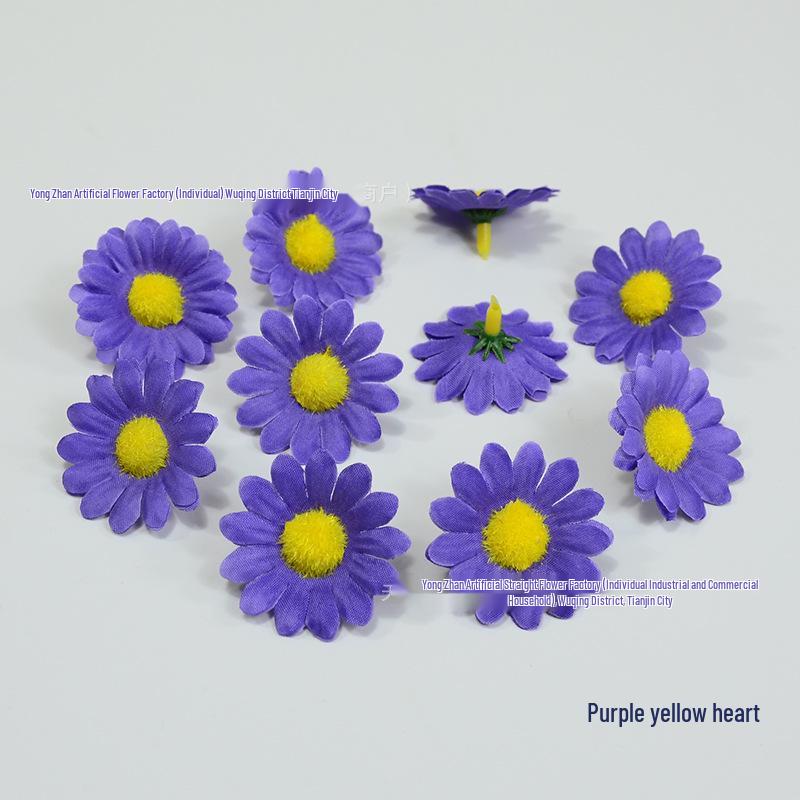 Silk Daisy Chrysanthemum Flowers 4cm for Children's Day Dance Wreath, Wristband, Flower Box, and DIY Arrangement.