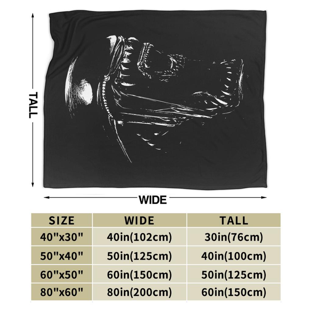 Alien Movie Xenomorph Blankets Flannel Autumn/Winter Portable Super Soft Throw Blankets for Sofa Office Rug Piece