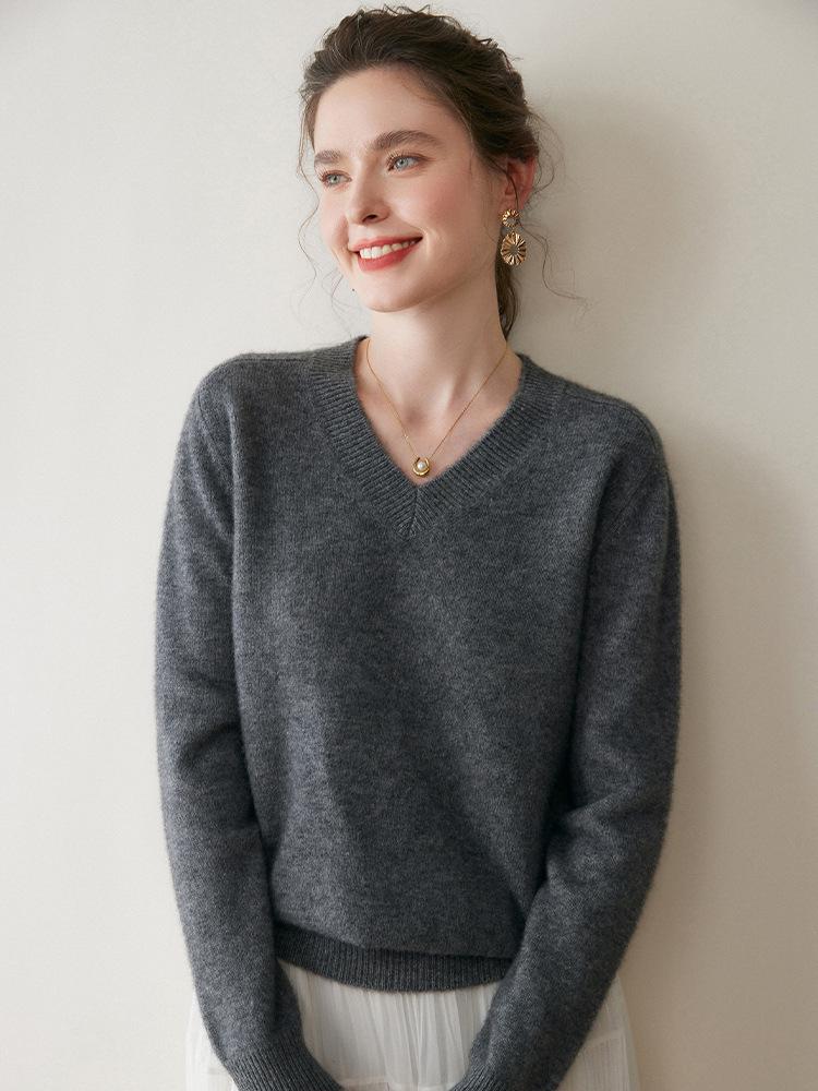 Women's Cashmere V-Neck Slimming Knit Sweater - Warm Autumn/Winter Fashion