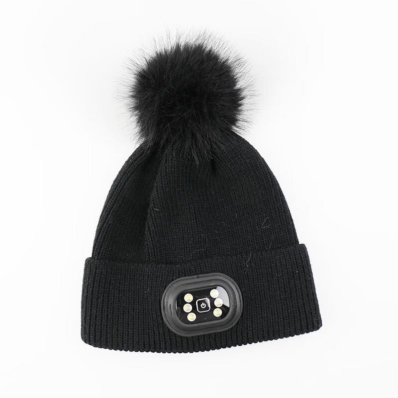 Светящаяся вязаная шапка-бини с помпоном