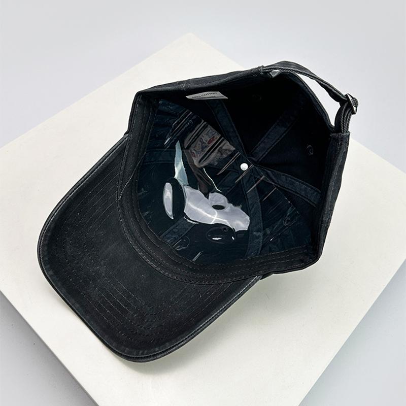 New Unisex Korean Solid Simple Baseball Hats Breathable Casual Sunshade Outdoor Peaked Caps Versatile Retro Fashion High-Quality