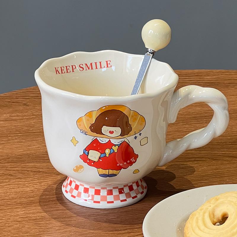 High Value Ceramic Cup with Spoon for Home Use Cute Couple Water Cup Gift Box Creative Hand Gift Mug