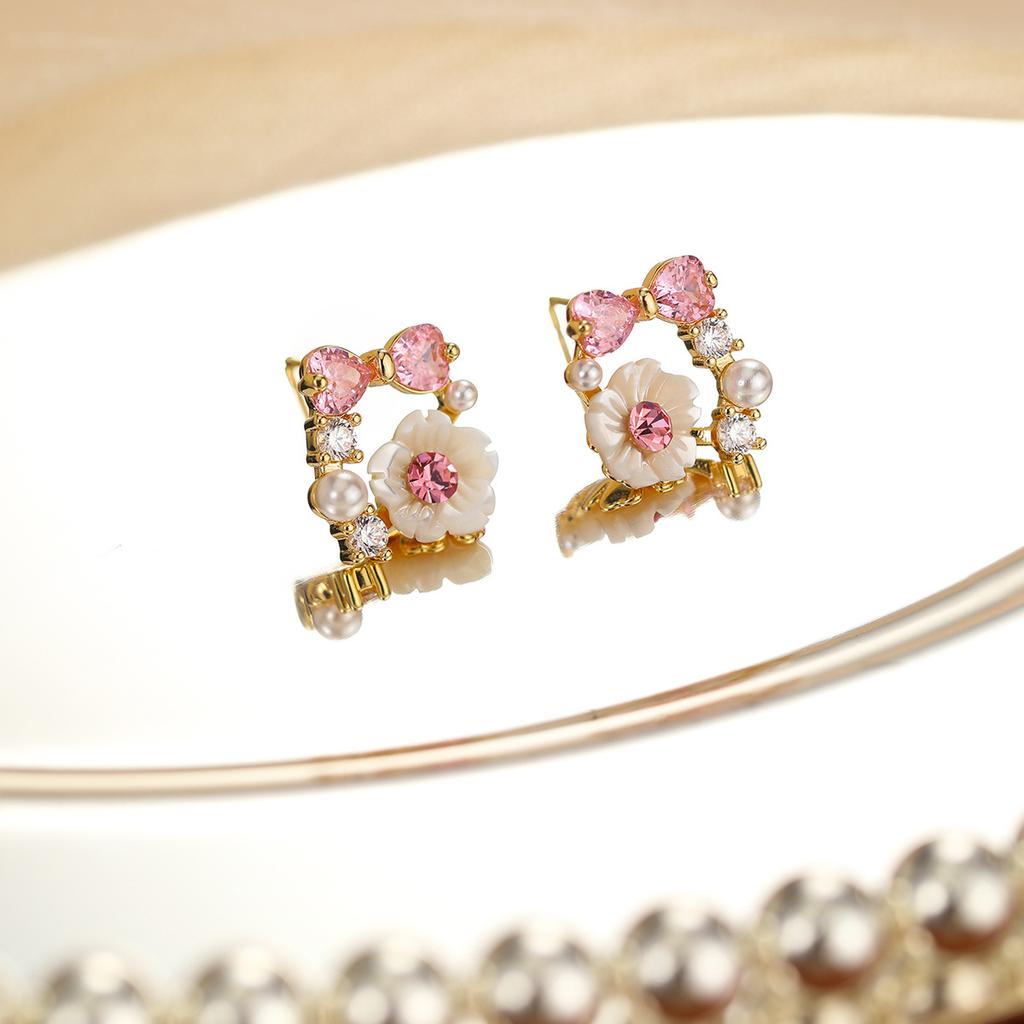 Hochwertiger Luxus Natürliche Muschelohrstecker S925 Silbernadel Ohrringe Leichter Luxus High-End Stil Temperament Ohrringe Frauen