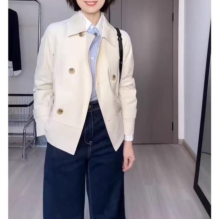 2025 Vorverkauf: Europäischer Stil Frühling Damen Petite Kurz Weißer Trenchcoat - Pendler-Eleganz